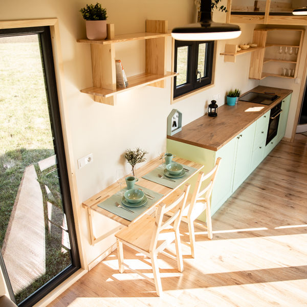 自由に生きようぜ❗️お家に別荘をお手軽に手に入れよう。コンテナハウスなら可能です。