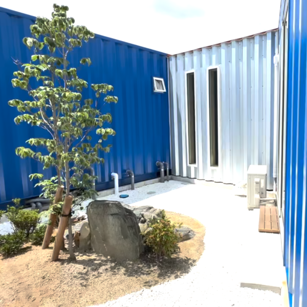 個性的な新築住宅、コンテナハウス【KaKuReGa】自分の個性に合わせて外壁の色をカスタマイズ可能